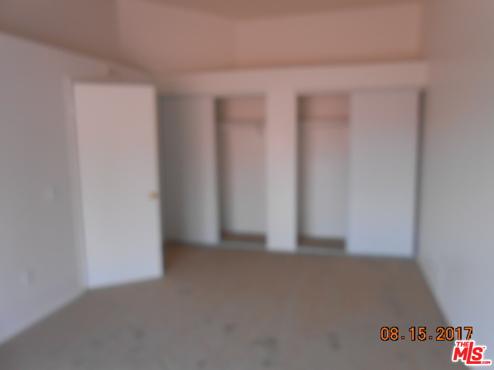 175 Racquet Club Drive Compton, CA 90220 - Photo 10 of 17 Gallery Image 10