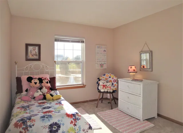 $2,295 | 9204 Holly Lane North, Unit 403, Maple Grove, MN 55311