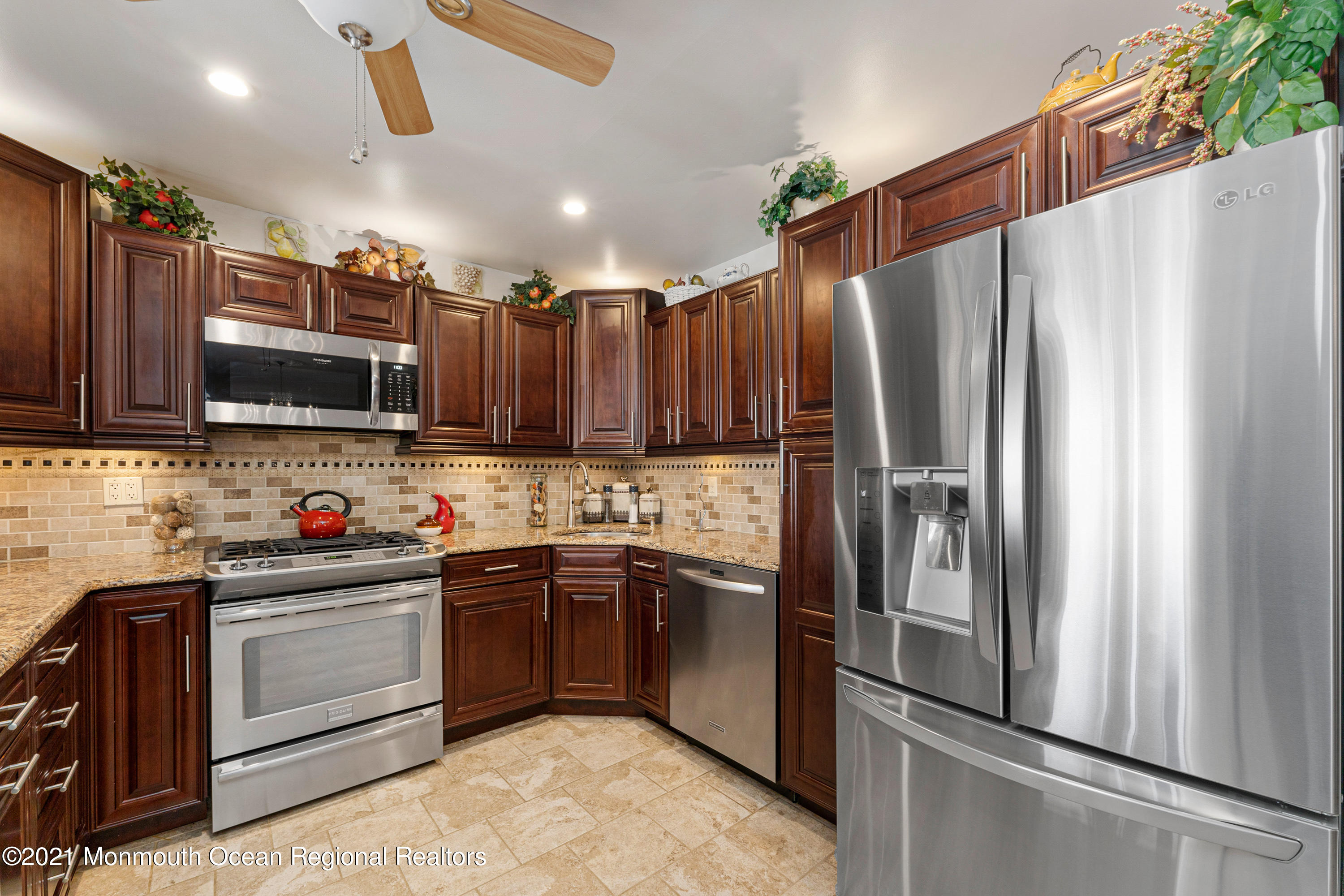 1032 Radio Road Little Egg Harbor, NJ 08087 - Photo 12 of 62 Kit4