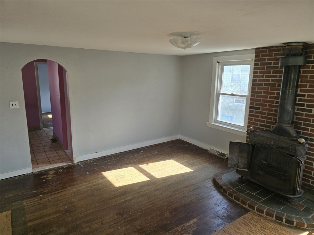 149 Edgehill Road Braintree, MA 02184 - Photo 7 of 22 Gallery Image 7