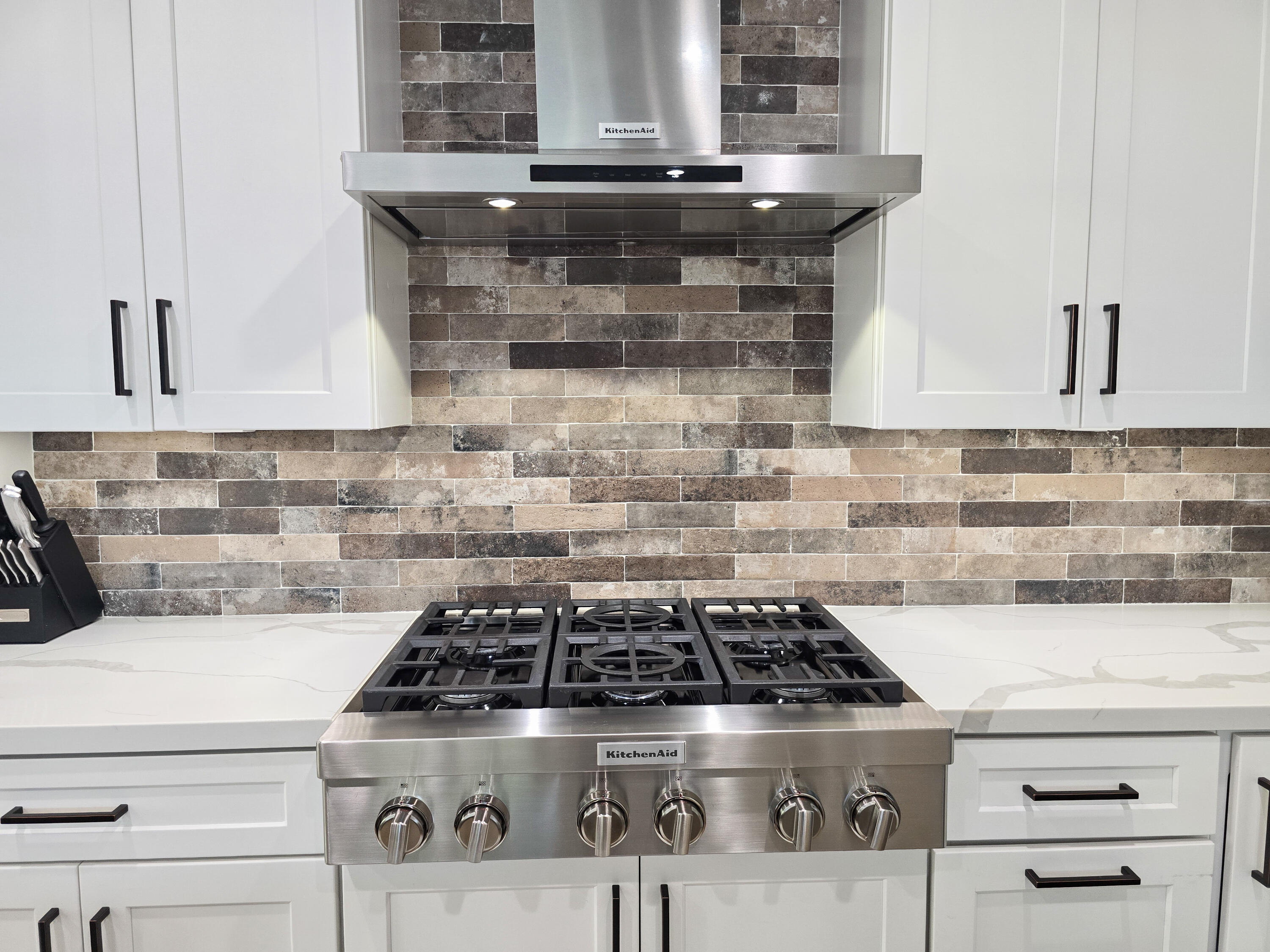 80501 Denton Drive Indio, CA 92203 - Photo 13 of 42 a stove top oven sitting inside of a kitchen