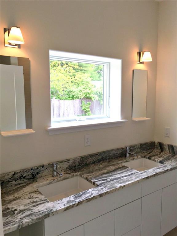 198 Sea Road, Unit 2 Kennebunk, ME 04043 - Photo 17 of 23 Master Bath
