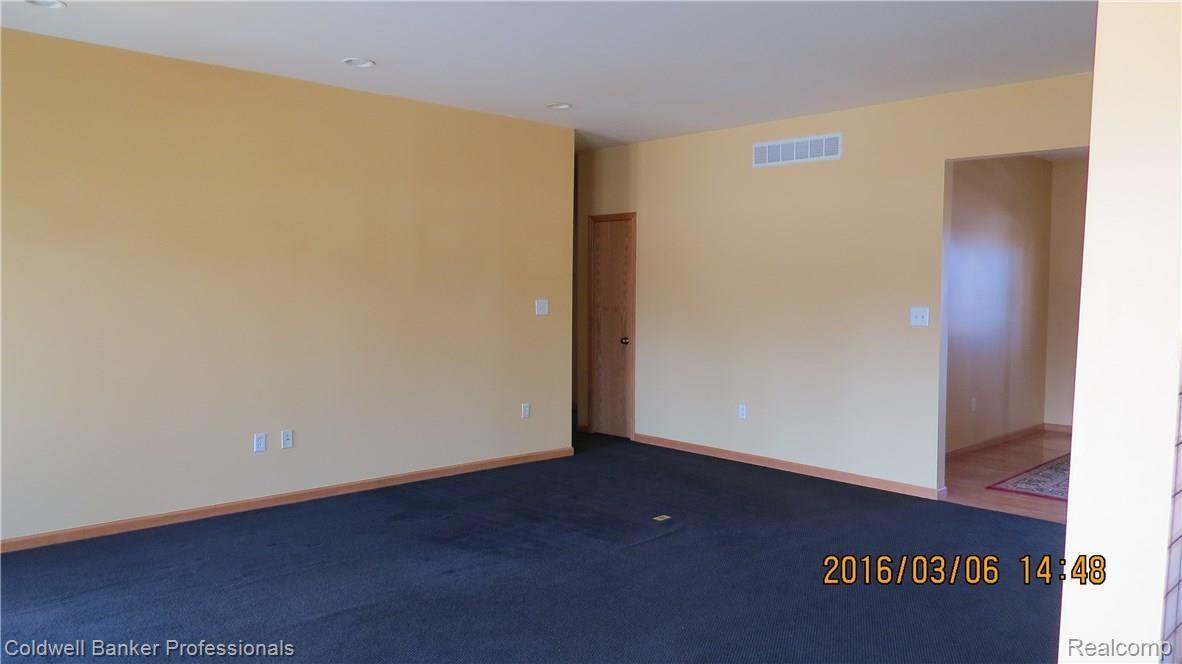 16200 33 Mile Road Armada, MI 48005 - Photo 19 of 77 Great Room 9ft Ceilings