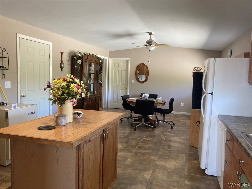 6309 Carrizo Road Golden Valley, AZ 86413 - Photo 18 of 91 Gallery Image 18