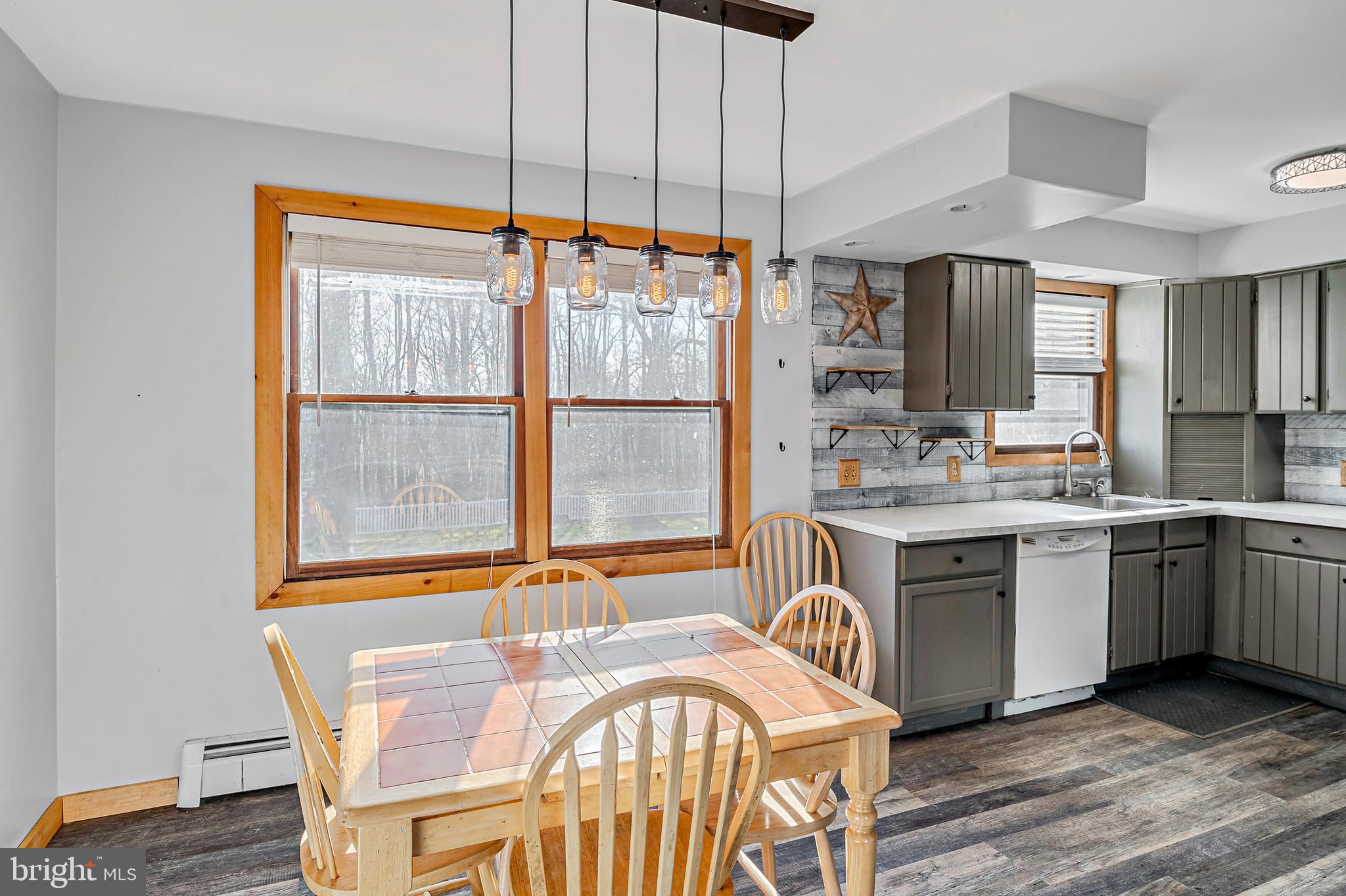 2439 Furnace Road Felton, PA 17322 - Photo 7 of 39