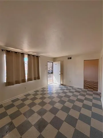 $1,000 | 3507 Royal Street, New Orleans, LA 70117