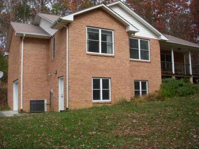 466 Caldwell Road Coalmont, TN 37313 - Photo 2 of 17 Gallery Image 2
