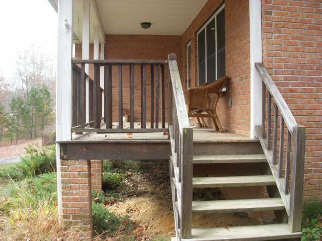 466 Caldwell Road Coalmont, TN 37313 - Photo 6 of 17 Front porch