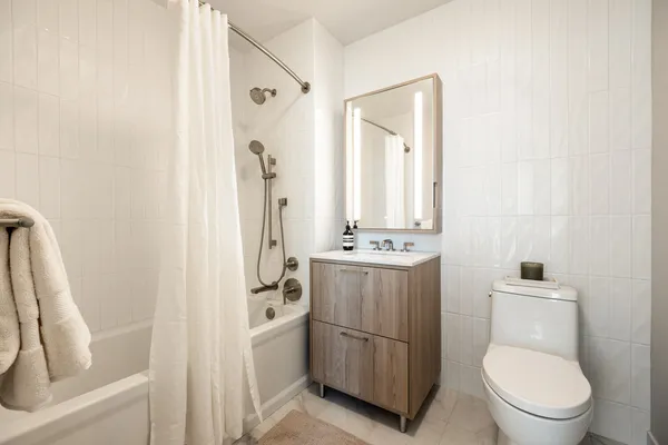 $3,645 | 18 India Street, Unit 415P | Greenpoint