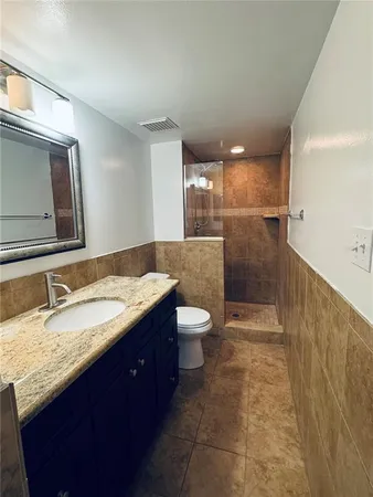 $1,795 | 152 Cypress Lane, Oldsmar, FL 34677