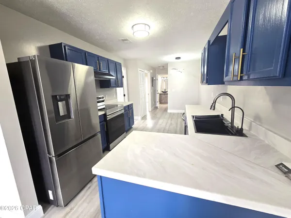 $1,750 | 9022 Houston Street, Panama City Beach, FL 32408