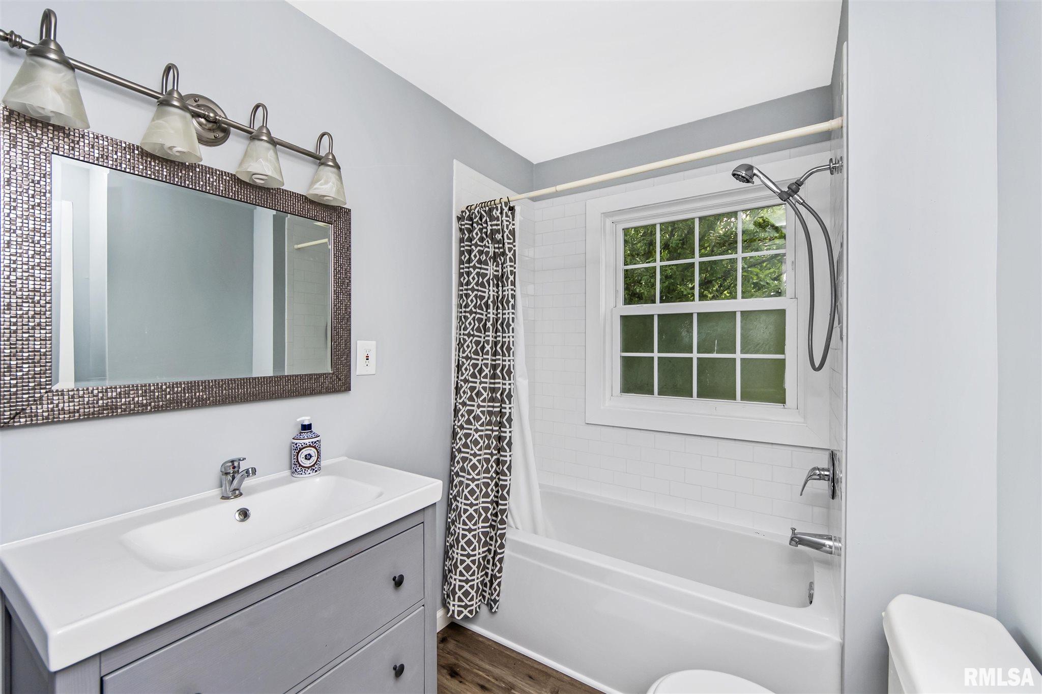 9350 North Pine Tree Road Peoria, IL 61615 - Photo 35 of 50 Gallery Image 35