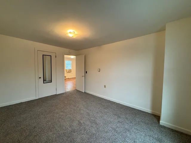 $1,100 | 39 East Church Street, Unit 1W, Sandwich, IL 60548