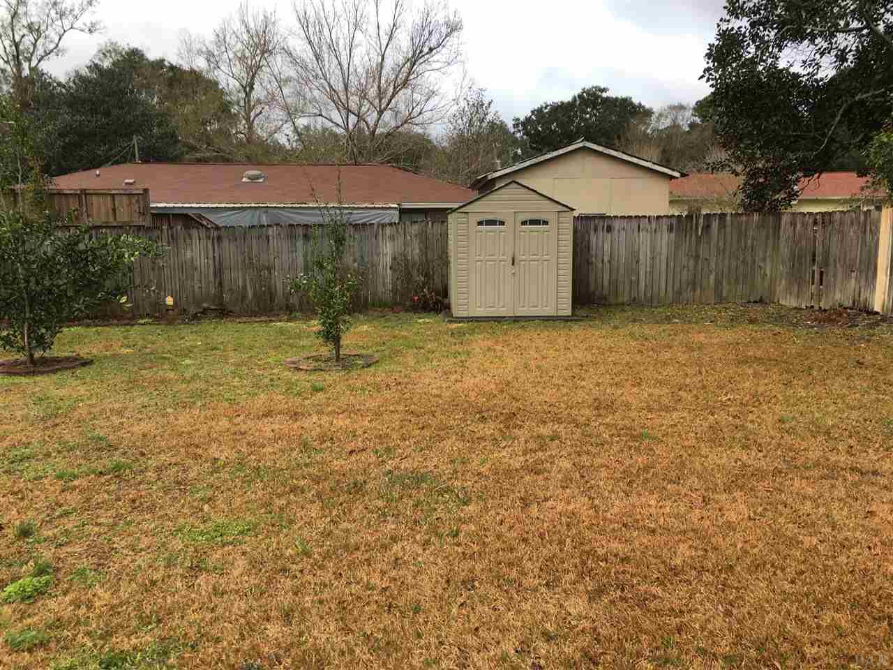 4555 Rambling Way Pace, FL 32571 - Photo 3 of 6