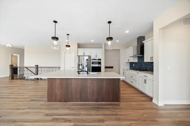 $827,885 | 3289 Winfield Way Southwest, Prior Lake, MN 55372