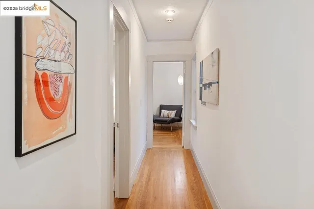 a table and chairs in front of a house
