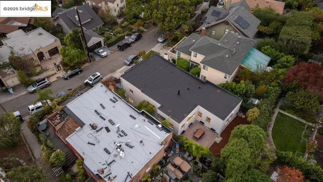 $1,695,000 | 589 San Luis Road, Berkeley, CA 94707