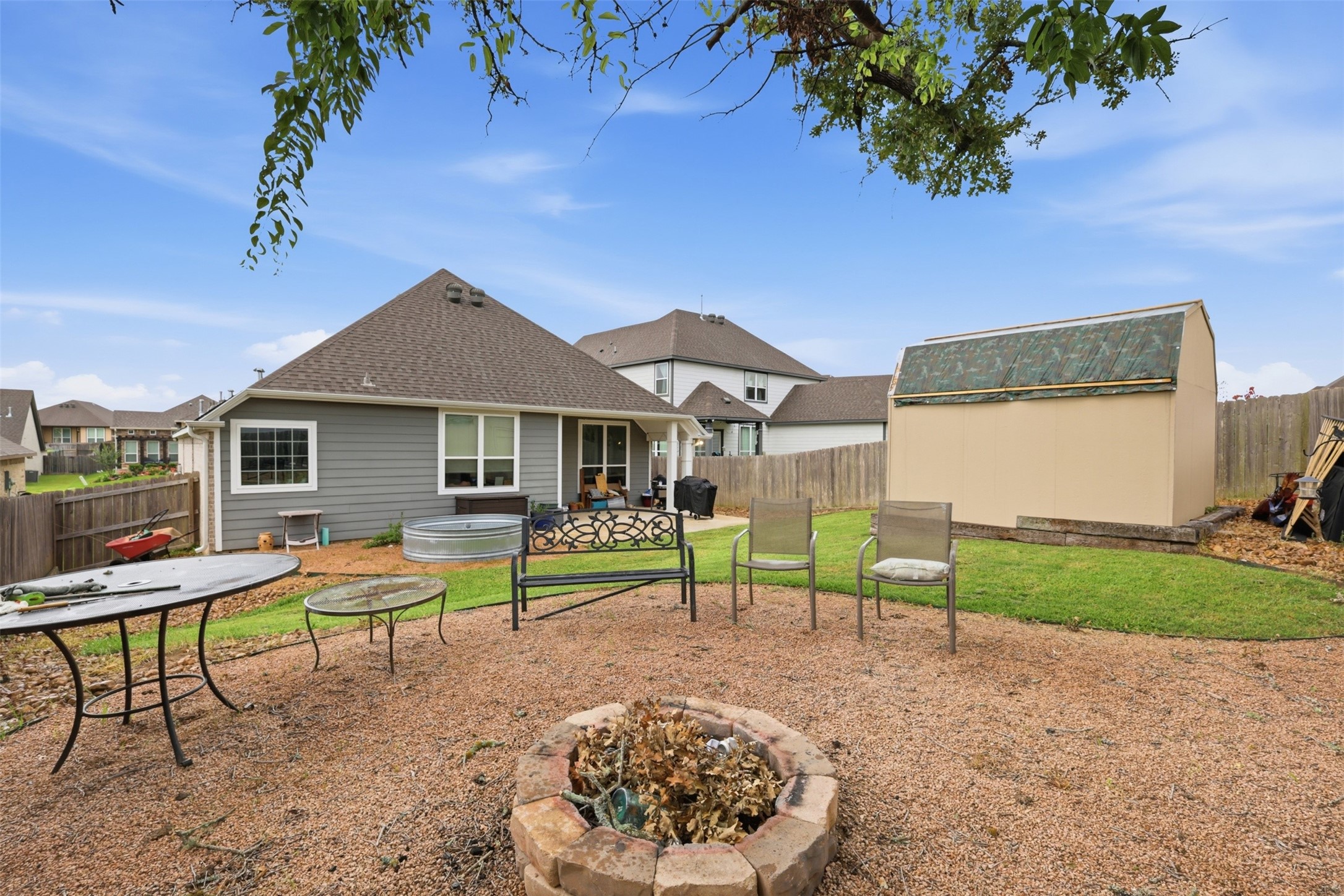 915 Farm Path Brenham, TX 77833 - Photo 15 of 17