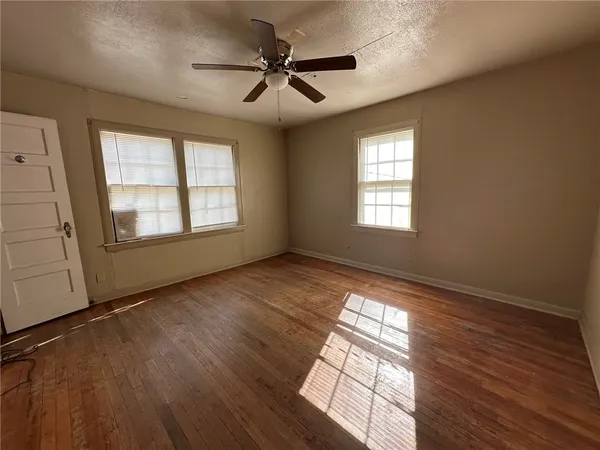 $600 | 214 1/2 West Heard Street, Unit C, Refugio, TX 78377