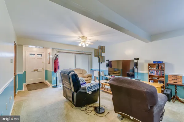 $140,000 | 8116 Lakecrest Drive, Greenbelt, MD 20770