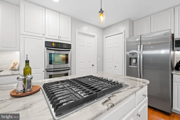 $739,900 | 380 Mourning Dove Drive, Newark, DE 19711