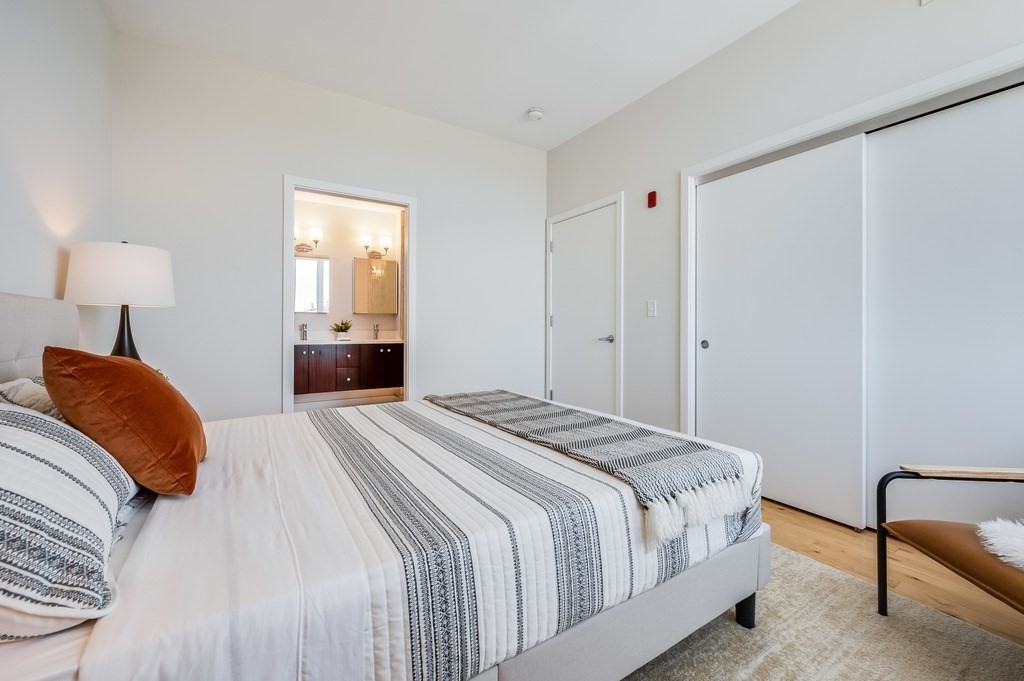 18 White Street, Unit 5 Cambridge, MA 02140 - Photo 18 of 30