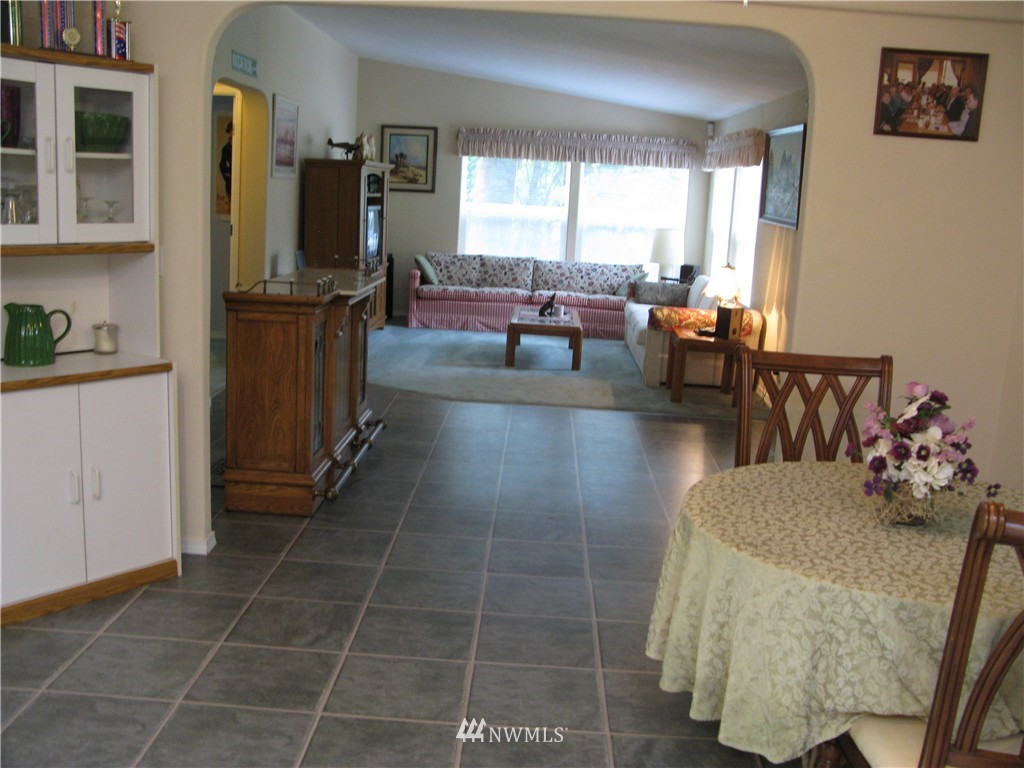 4225 Wilson Creek Road Southeast Port Orchard, WA 98366 - Photo 11 of 25 Gallery Image 11
