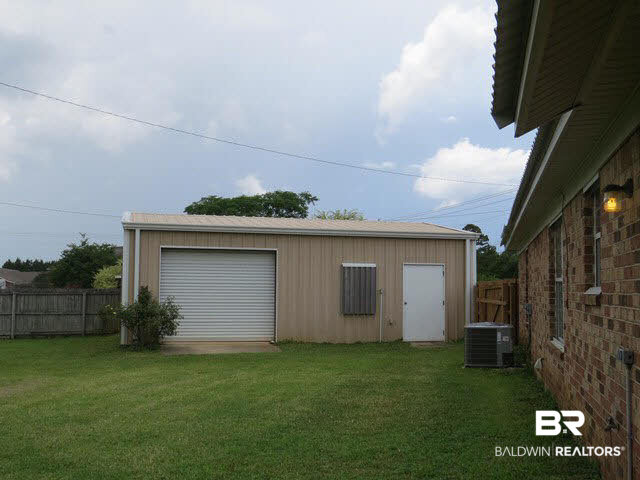 16477 Hunter Lane Foley, AL 36535 - Photo 9 of 31 barn