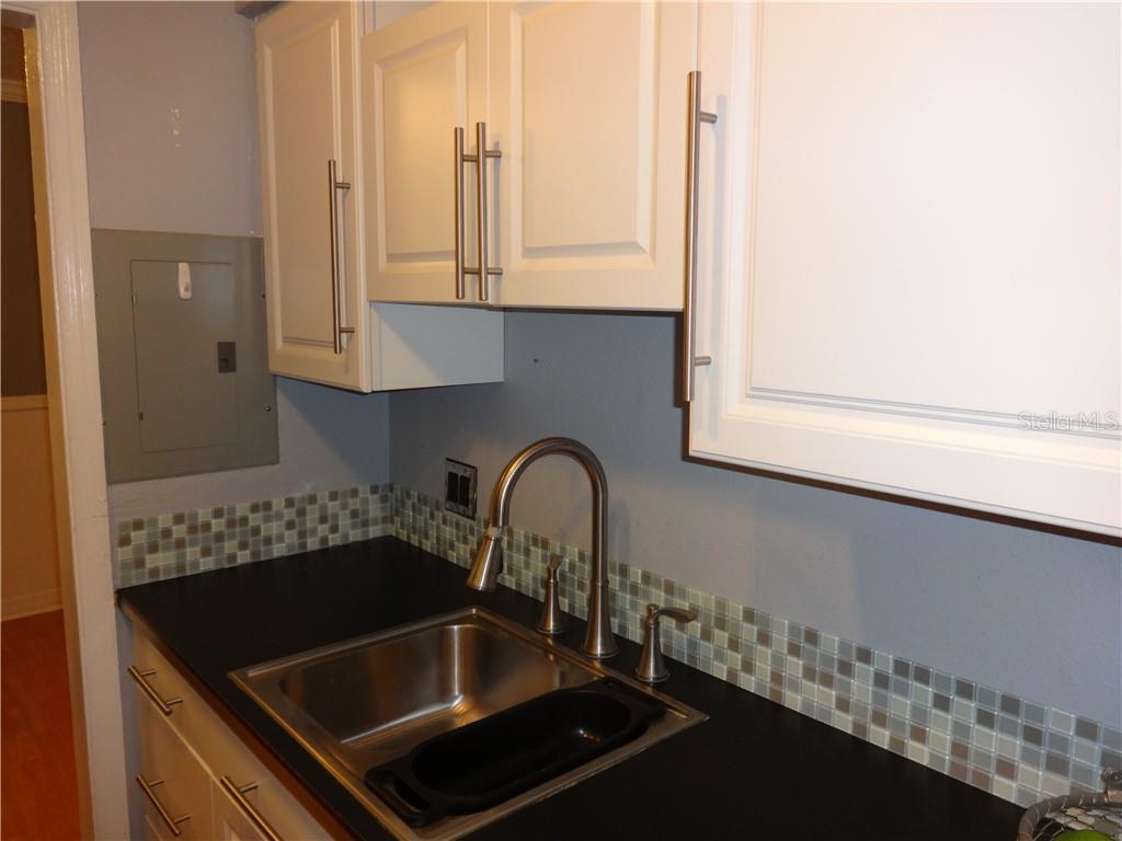 355 Wymore Road, Unit 203 Altamonte Springs, FL 32714 - Photo 8 of 22 Gallery Image 8