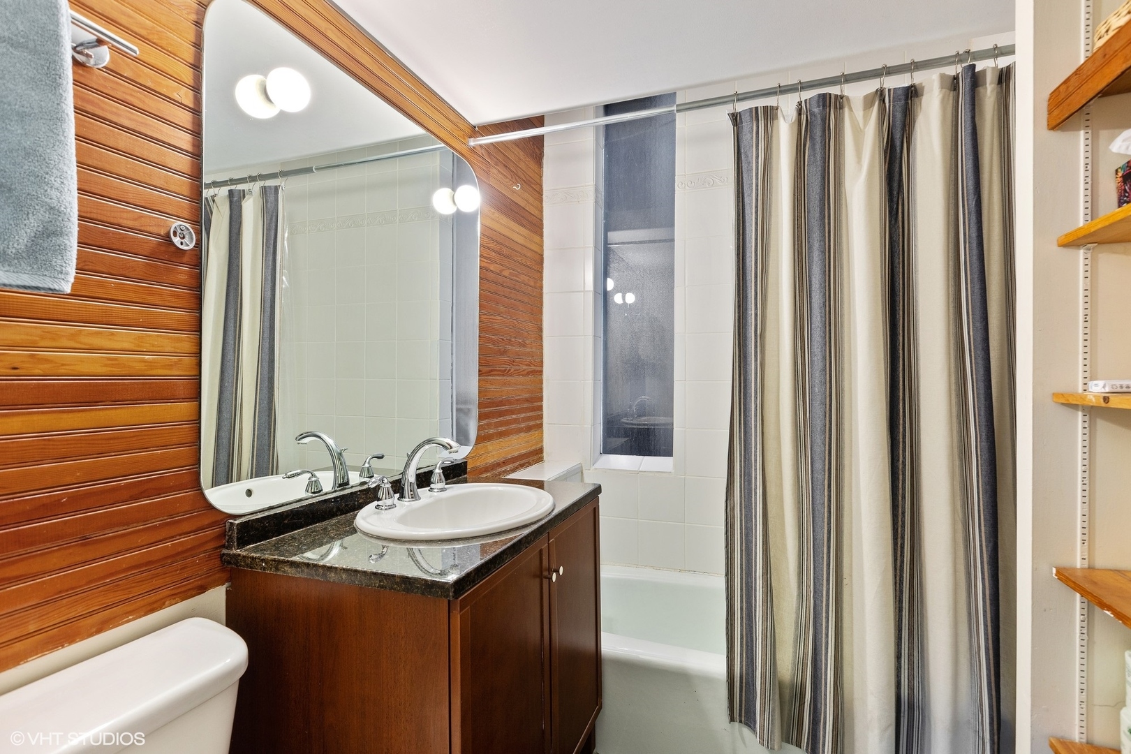 1014 West Oakdale Avenue Chicago, IL 60613 - Photo 25 of 32