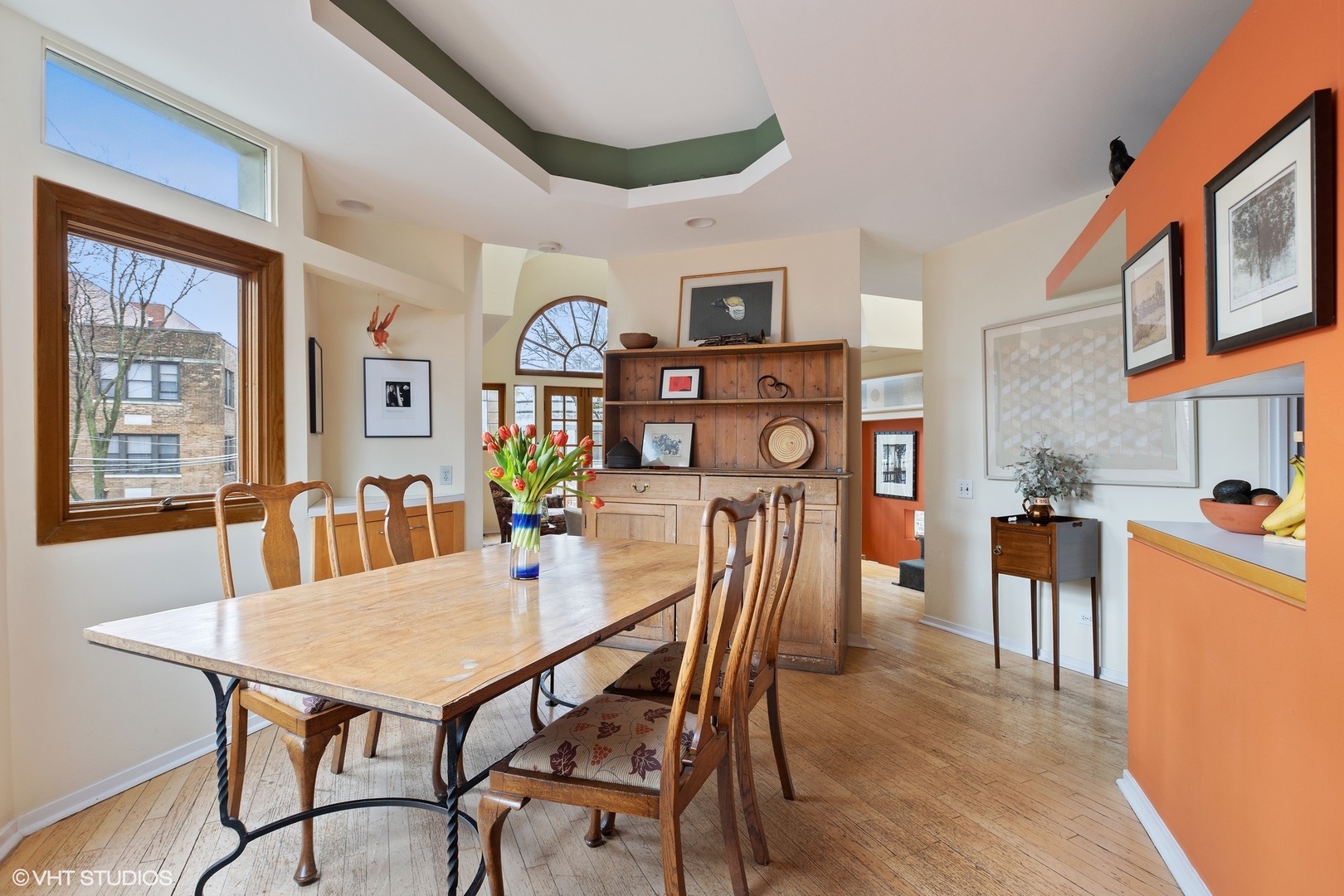 1014 West Oakdale Avenue Chicago, IL 60613 - Photo 7 of 32