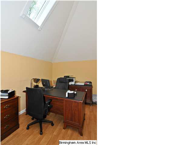 1050 Columbiana Road Birmingham, AL 35209 - Photo 18 of 26