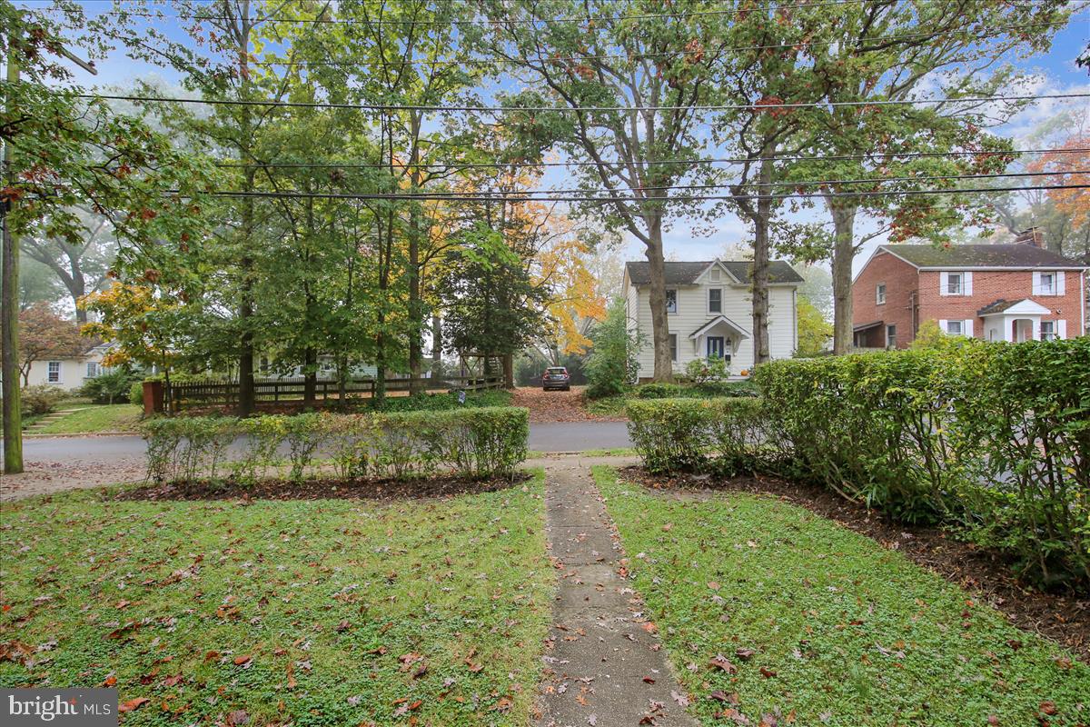 147 Ritchie Avenue Silver Spring, MD 20910 - Photo 13 of 46