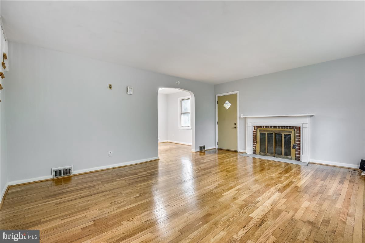 147 Ritchie Avenue Silver Spring, MD 20910 - Photo 17 of 46