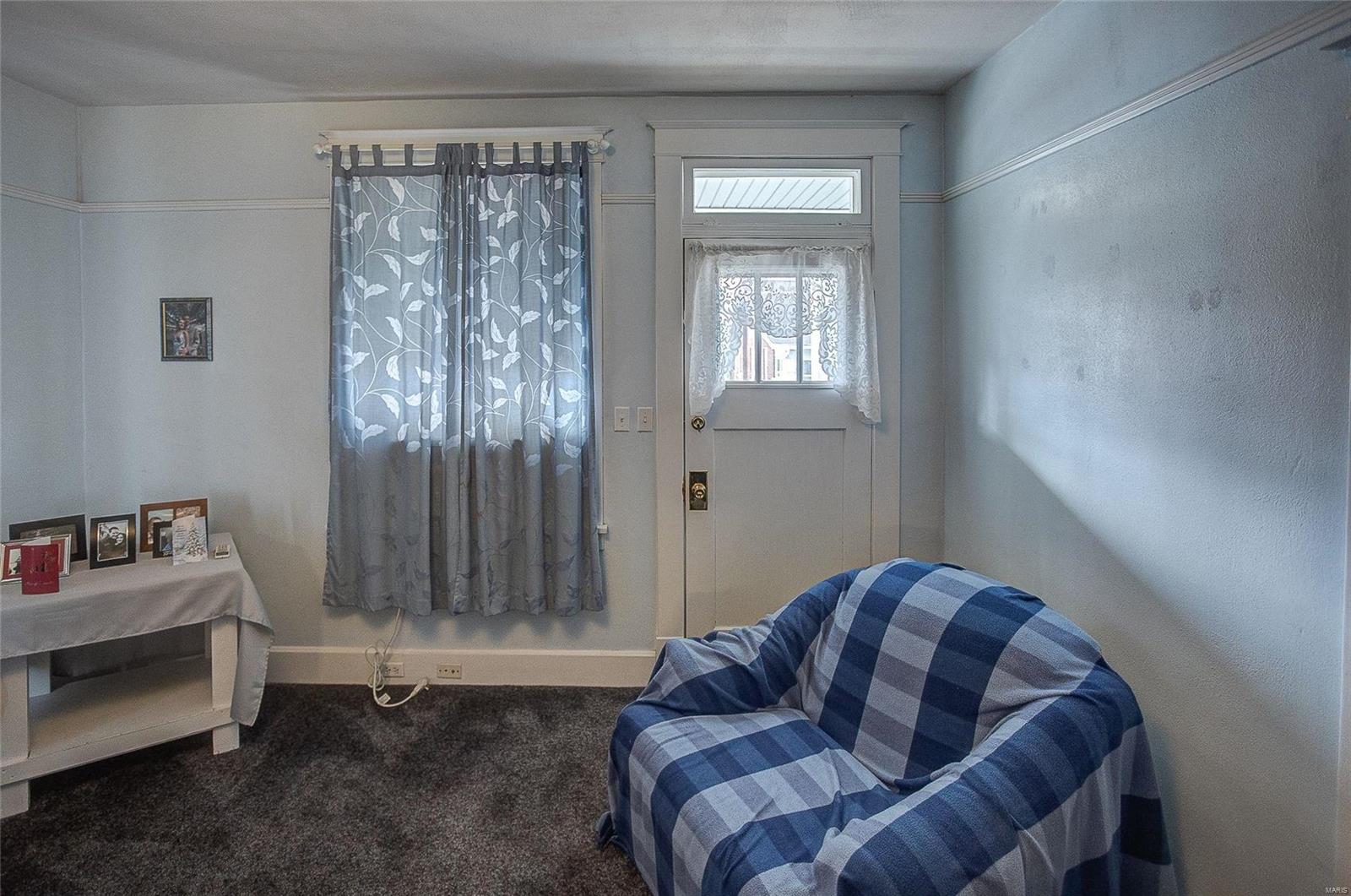 604 South Rapp Avenue Columbia, IL 62236 - Photo 7 of 31 Gallery Image 7
