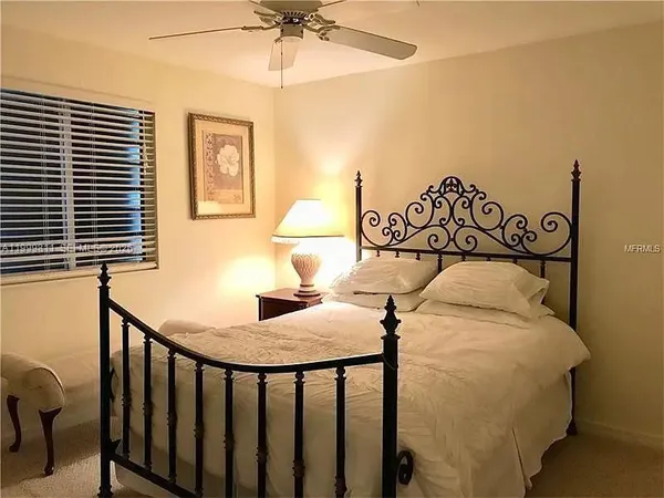 $3,300 | 6945-74 74th St Circle East, Unit 6945, Bradenton, FL 34203