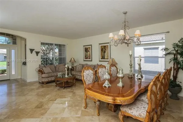 $3,300 | 6945-74 74th St Circle East, Unit 6945, Bradenton, FL 34203