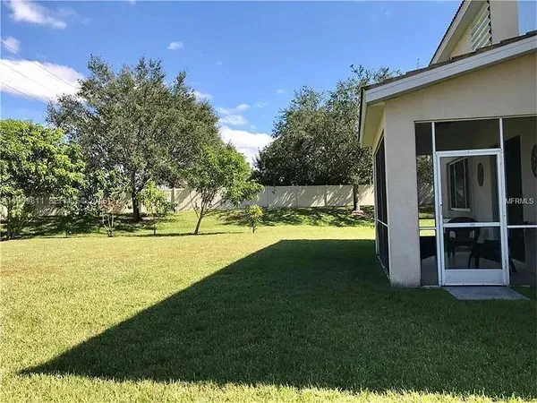 $3,300 | 6945-74 74th St Circle East, Unit 6945, Bradenton, FL 34203