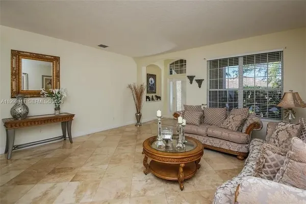 $3,300 | 6945-74 74th St Circle East, Unit 6945, Bradenton, FL 34203