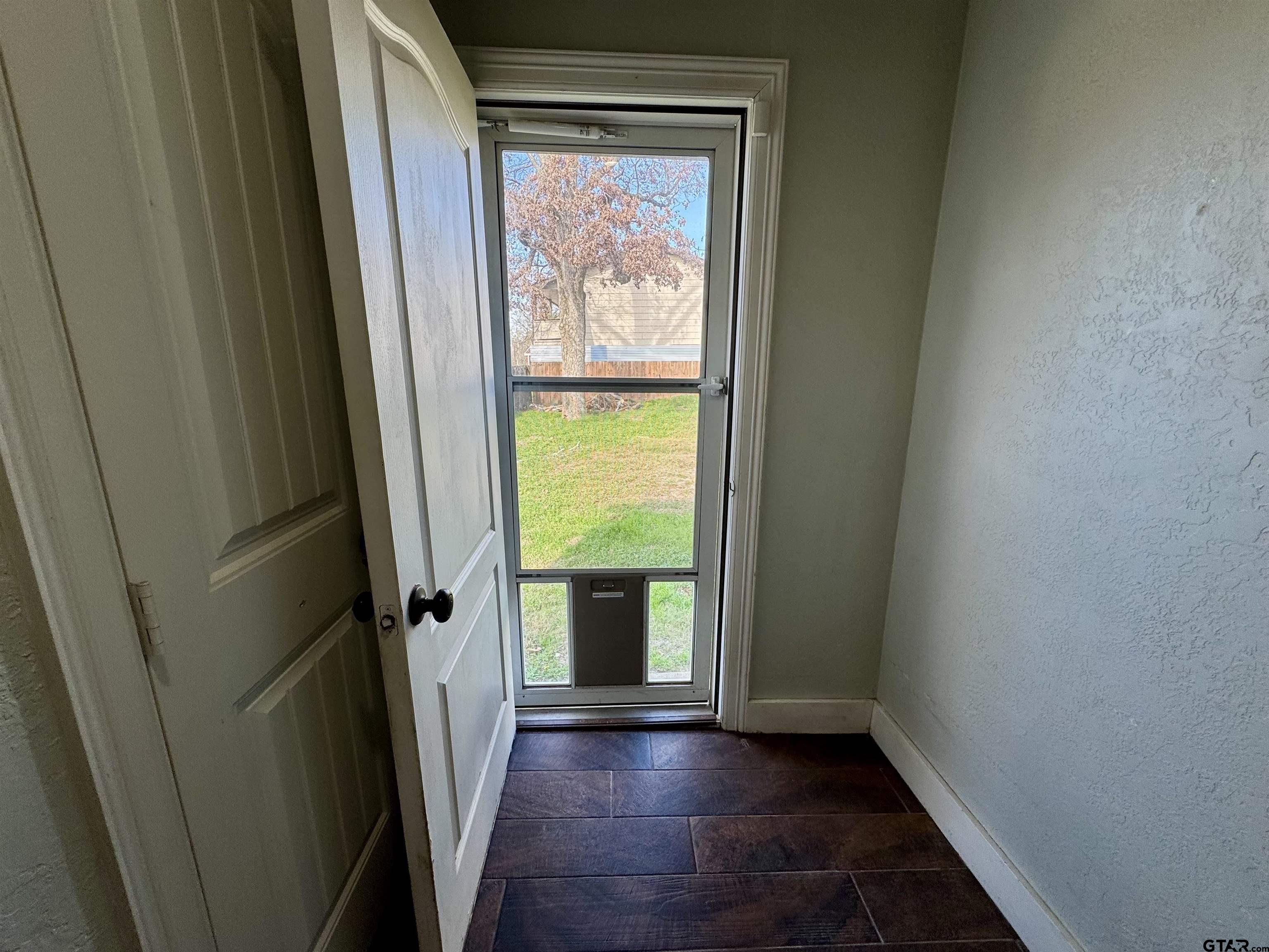 403 East Henderson Street Overton, TX 75684 - Photo 19 of 31 a view of an entryway