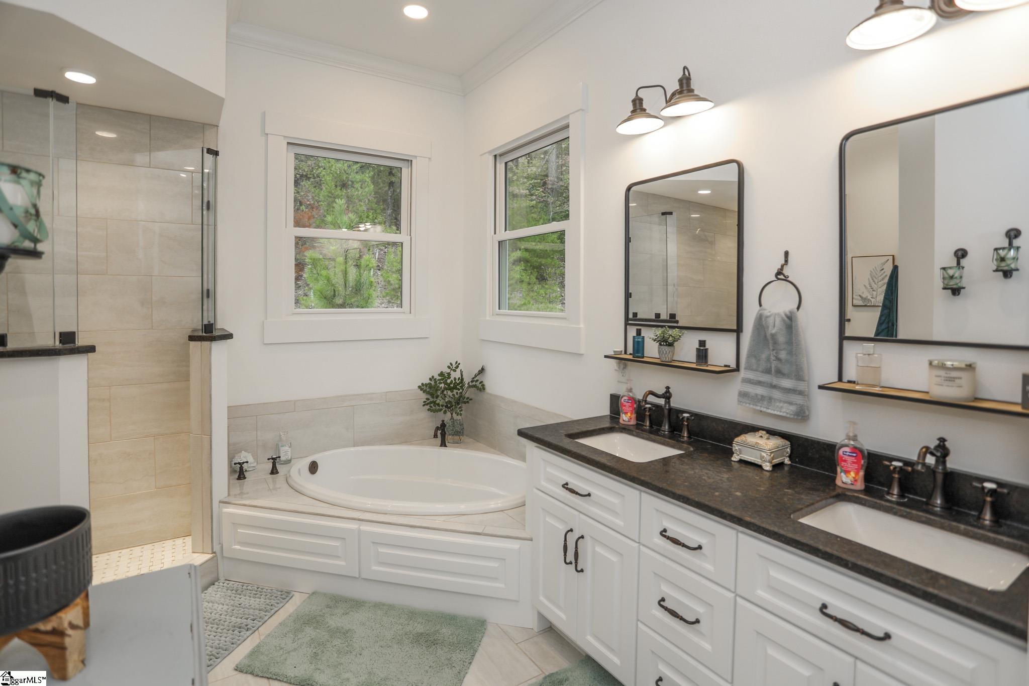 188 Jumping Branch Road Tamassee, SC 29686 - Photo 17 of 39