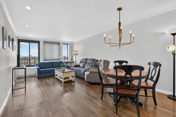 $589,000 | 205 10th Street, Unit 8T, Jersey City, NJ 07302