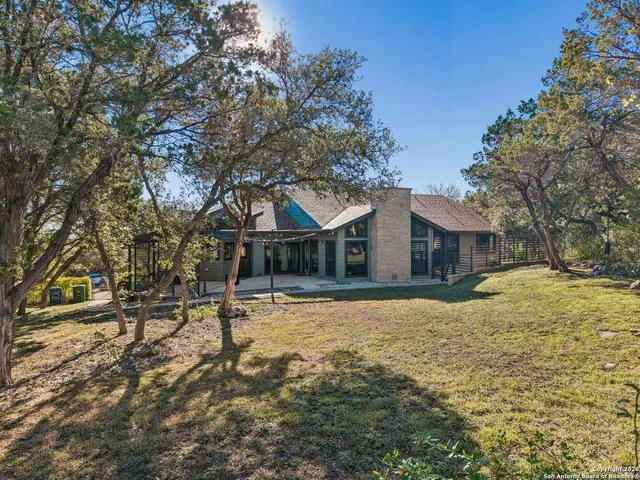 $725,000 | 7435 Hummingbird Hill Lane, San Antonio, TX 78255