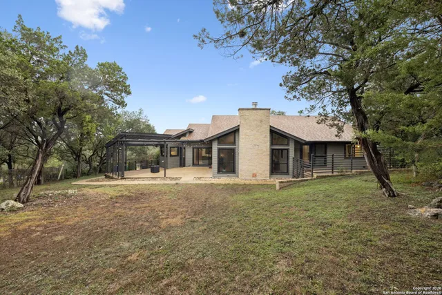 $725,000 | 7435 Hummingbird Hill Lane, San Antonio, TX 78255