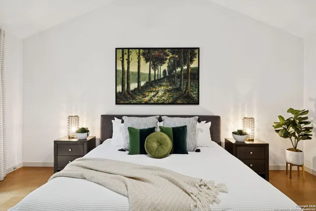 $725,000 | 7435 Hummingbird Hill Lane, San Antonio, TX 78255