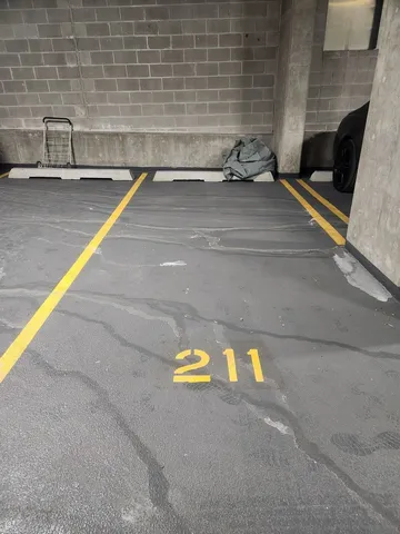 $24,000 | 1841 South Calumet Avenue, Unit GU211, Chicago, IL 60616