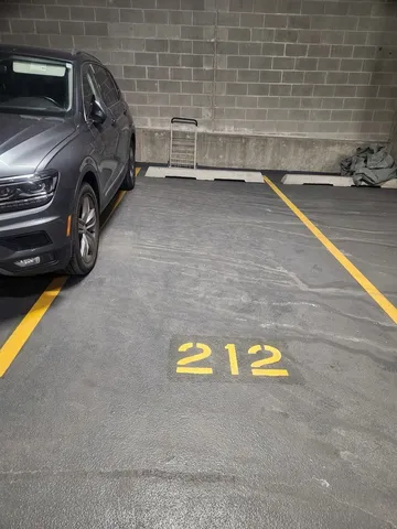 $24,000 | 1841 South Calumet Avenue, Unit GU211, Chicago, IL 60616