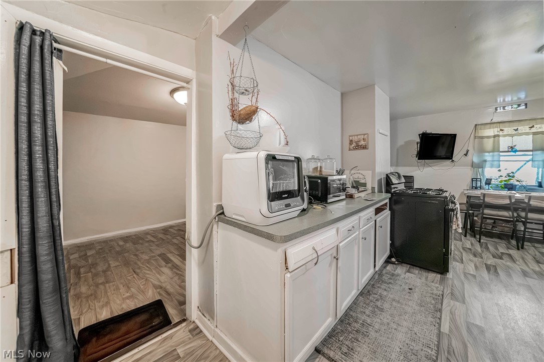 7426 Spafford Road Cleveland, OH 44105 - Photo 36 of 48 Gallery Image 36