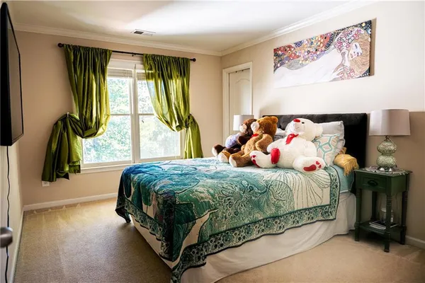 $775,000 | 247 Water Oak Place, Alpharetta, GA 30009