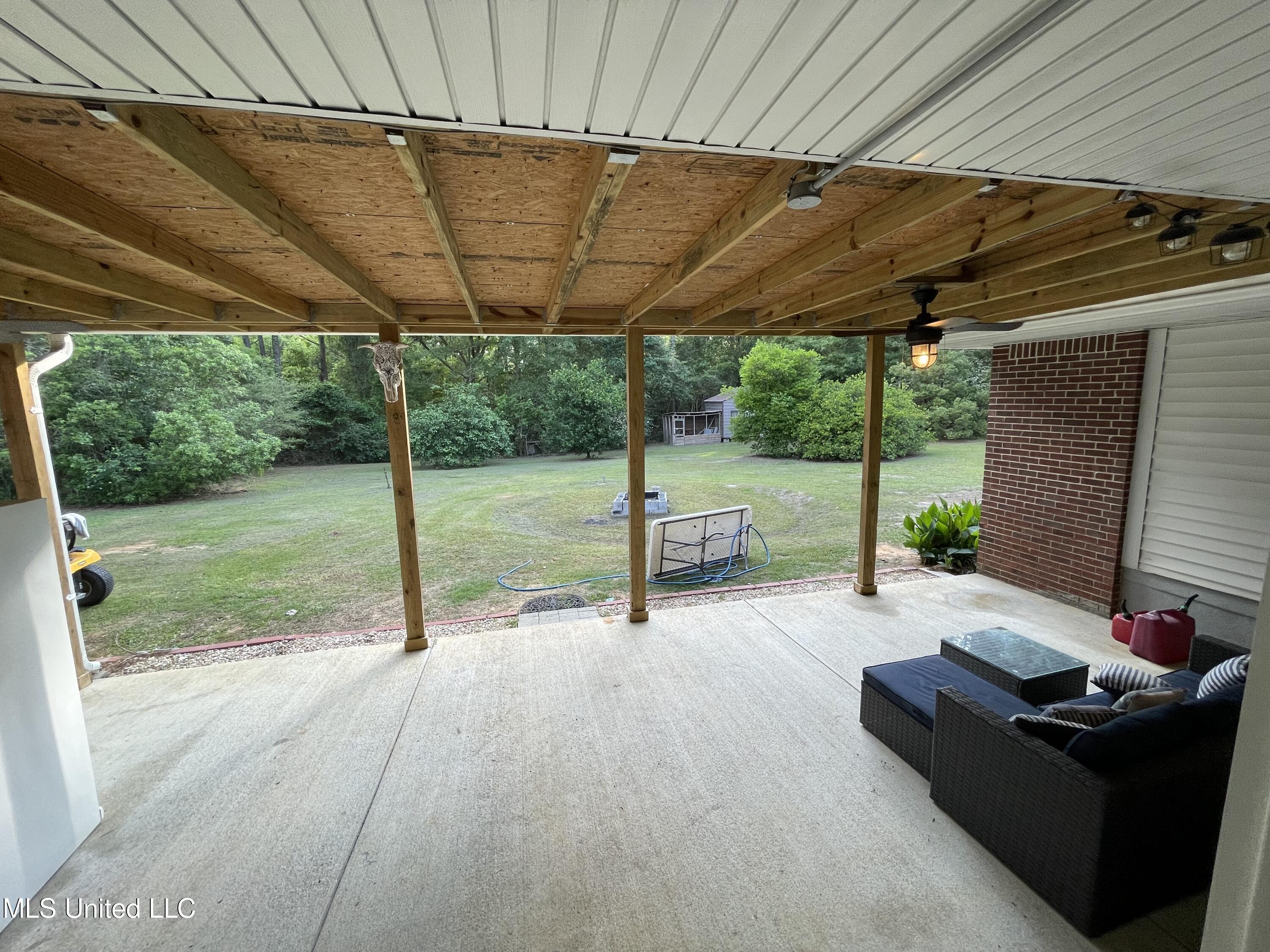 77 Covered Bridge Road Carriere, MS 39426 - Photo 6 of 19 covered porch/patio